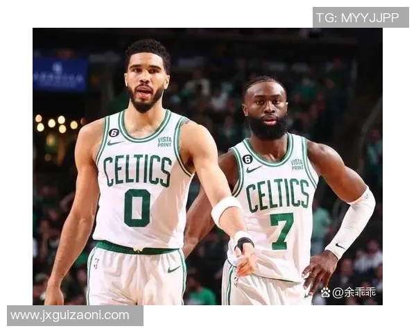 凯尔特人足球队历代明星球员盘点及他们的辉煌成就