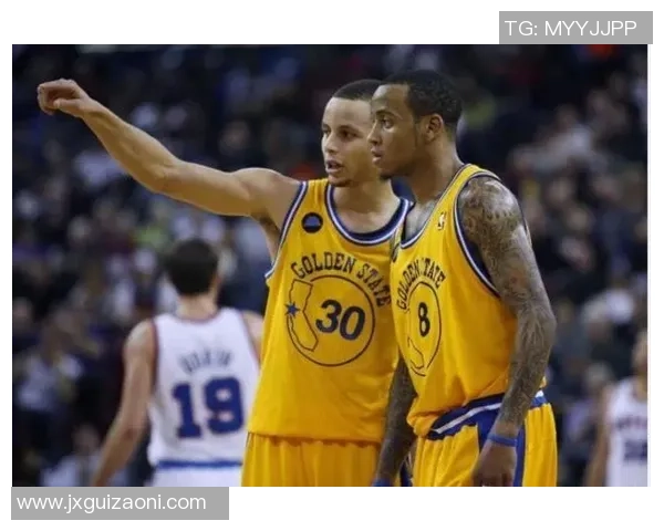 足球巨星入队体检:从健康检查到体能评估,全方位解析球员入队前的必经之路 足球巨星入队体检:从健康检查到体能评估,全方位解析球员入队前的必经之路